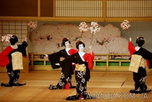 Традиционный японский театр кабуки