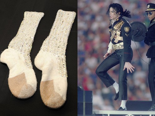 Афиша Полезные советы онлайн: Носки Майкла Джексона выставят на аукционе в Нью-Джерси онлайн