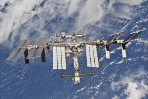 Афиша Контракт про доставлення туристів на МКС уклало NASA онлайн