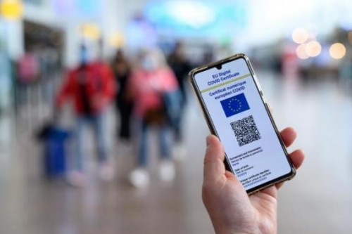 Афиша Полезные советы онлайн: Посол ЕС: одними из первых признали в Евросоюзе украинские COVID-сертификаты онлайн