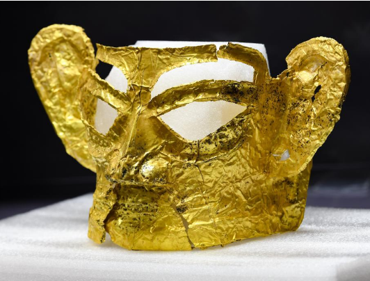 Афиша Интересные места для посещения онлайн: Древнюю золотую маску впервые покажут в Китае онлайн