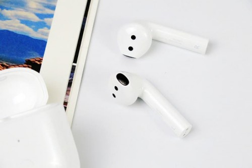 Афиша Полезные советы онлайн: В Україні представлено бездротові навушники Redmi Buds 3 онлайн
